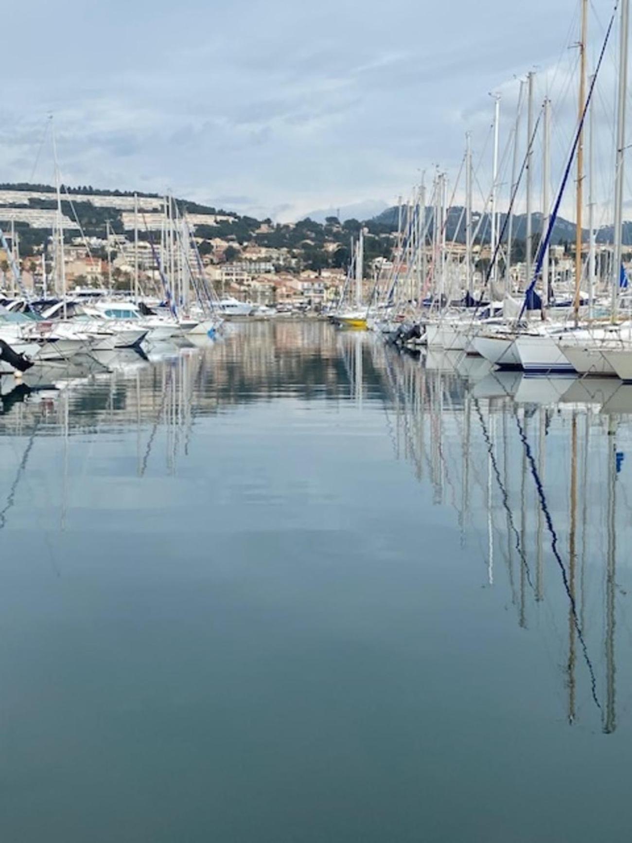 Vue Et A 20m De La Avec Parking Marindore Apartment Bandol