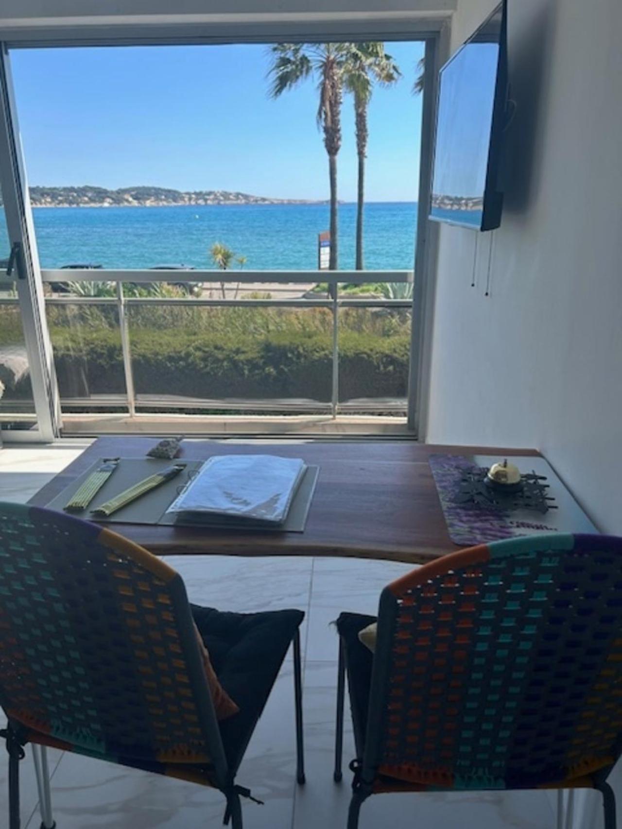 Vue Et A 20m De La Avec Parking Marindore Bandol