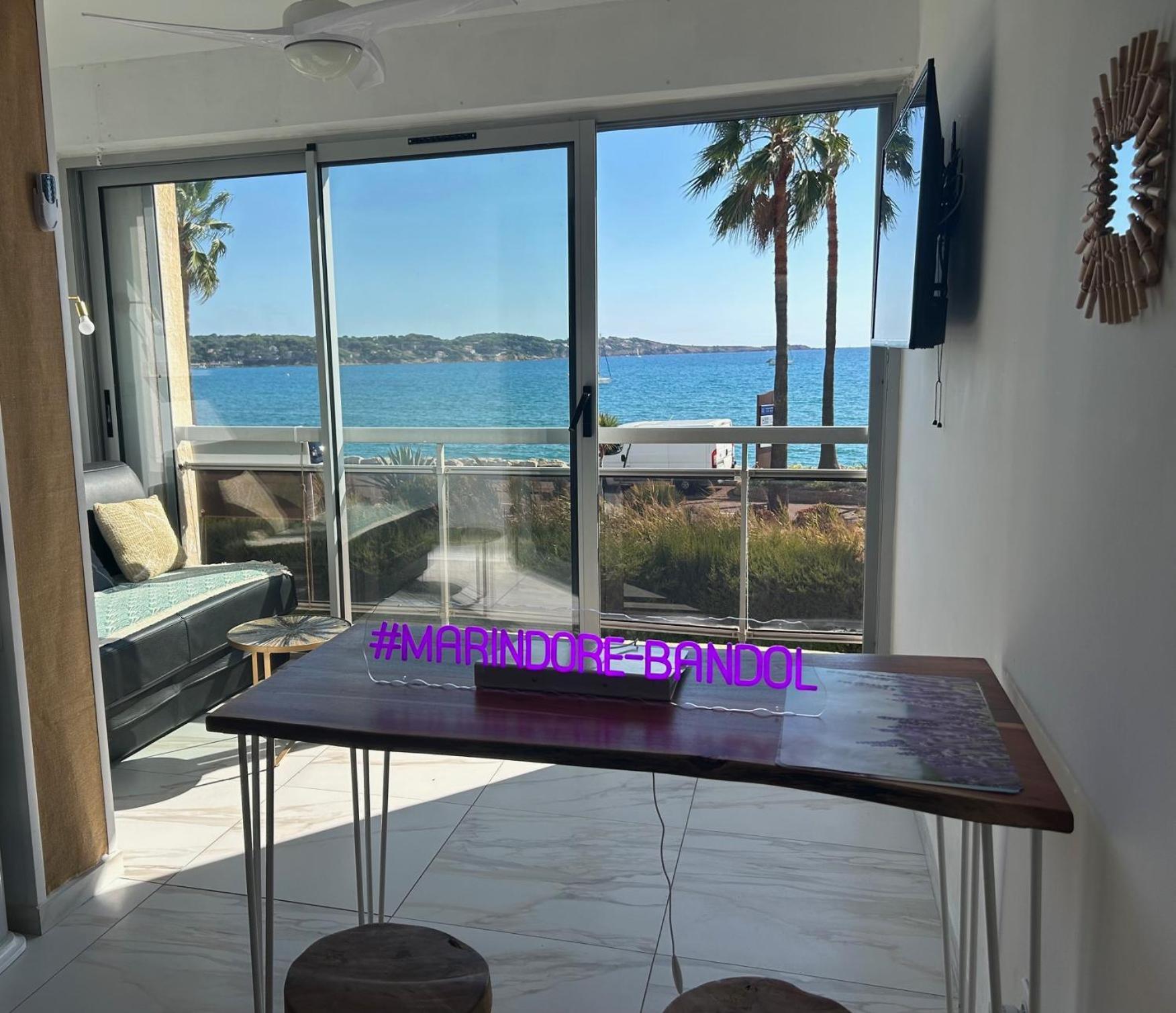 Vue Et A 20m De La Avec Parking Marindore Apartment